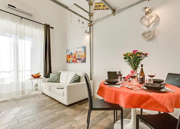 Near The Vatican Apartment *